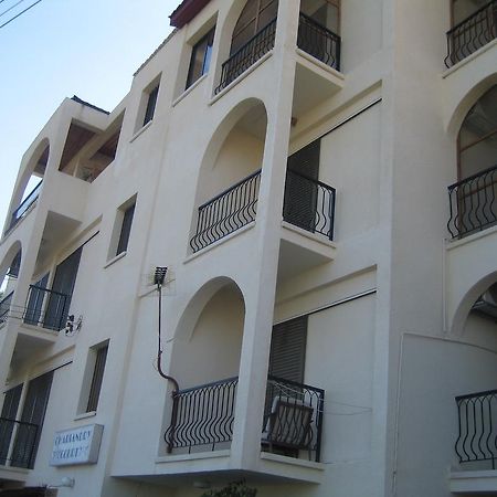 Chariandry Court Apartment Pissouri Luaran gambar