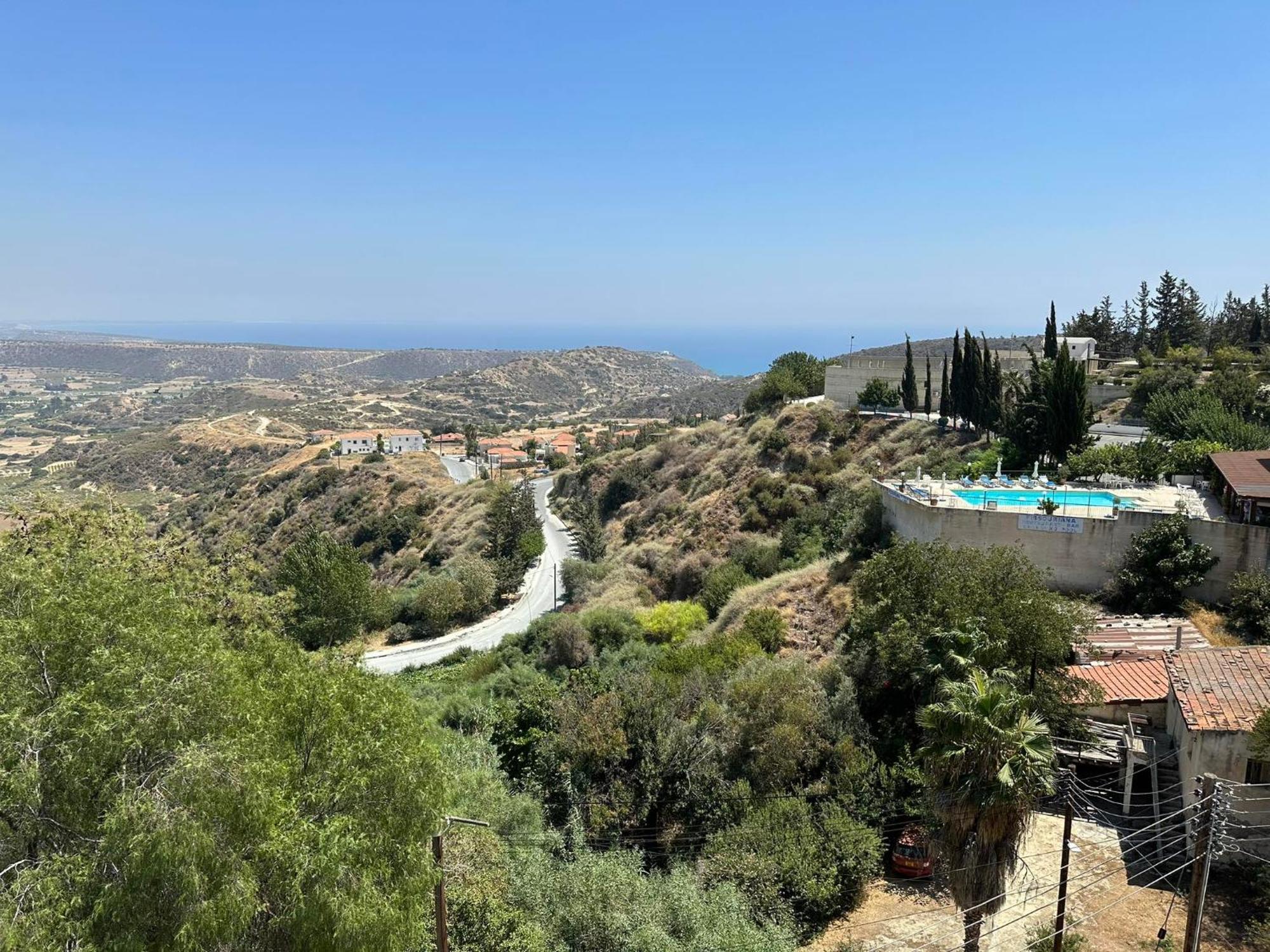 Chariandry Court Apartment Pissouri Luaran gambar