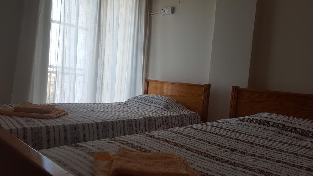 Chariandry Court Apartment Pissouri Luaran gambar