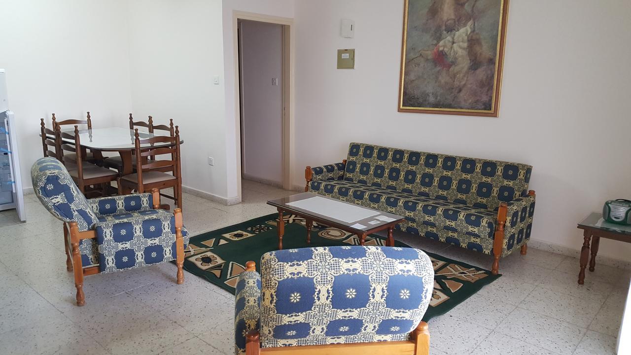 Chariandry Court Apartment Pissouri Luaran gambar